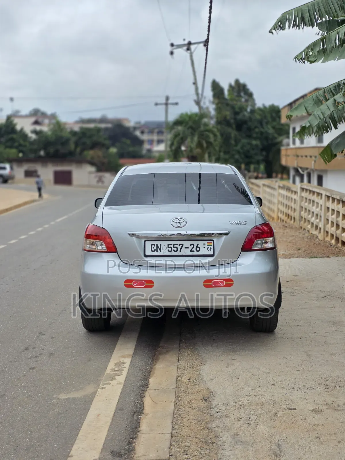 Toyota Yaris 2012 Silver