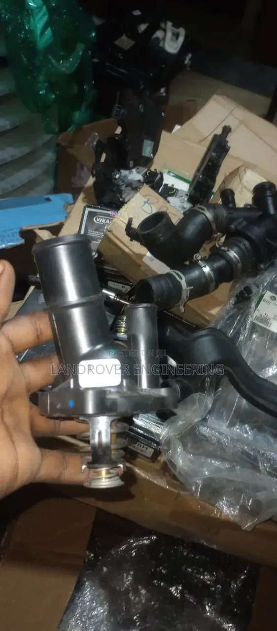 Genuine Home Used Land Rover Range Rover Spear Parts.Please Call Today