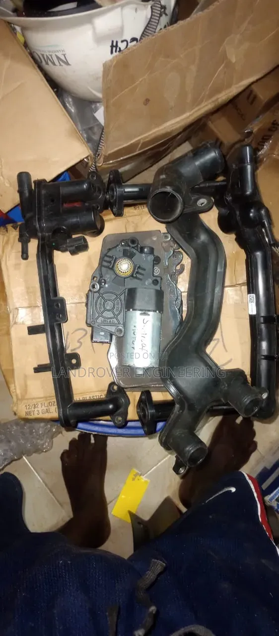 Genuine Home Used Land Rover Range Rover Spear Parts.Please Call Today