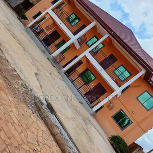 2bdrm Apartment in Adenta, Amanfro, Frafraha for rent