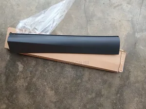 Mitsubishi Outlander 2023 Back Door Moulding