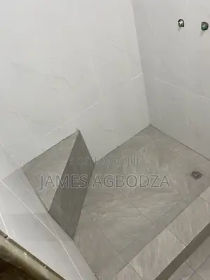 Good Master in Tiling