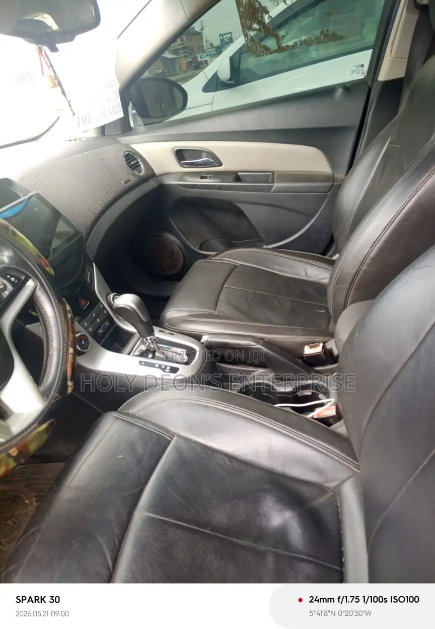Chevrolet Cruze 2LT 2012 Blue