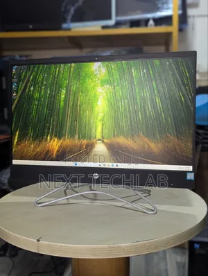 Desktop Computer HP EliteOne 800 8GB Intel Core i5 SSD 256GB