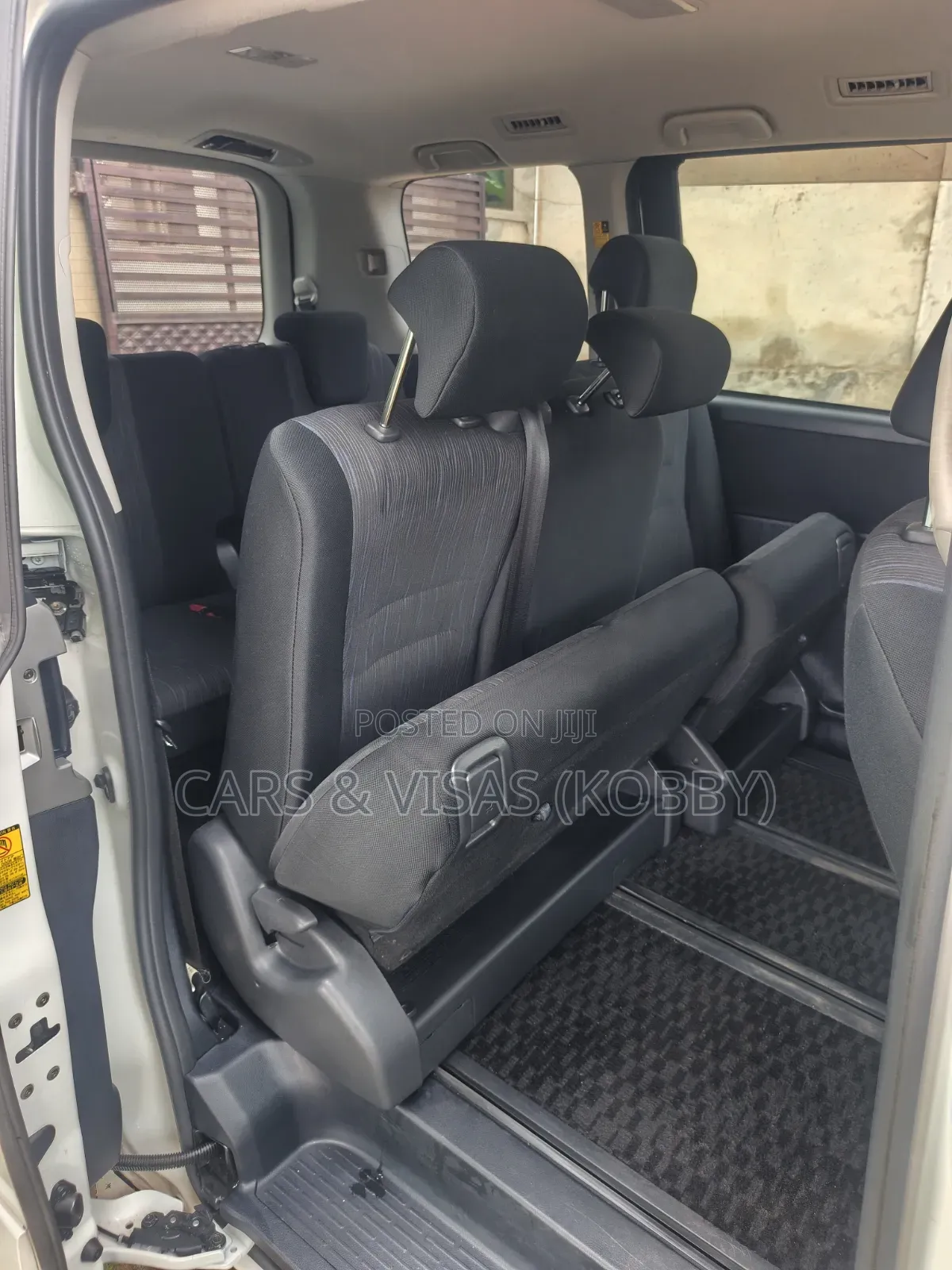 Toyota Voxy 2013 White