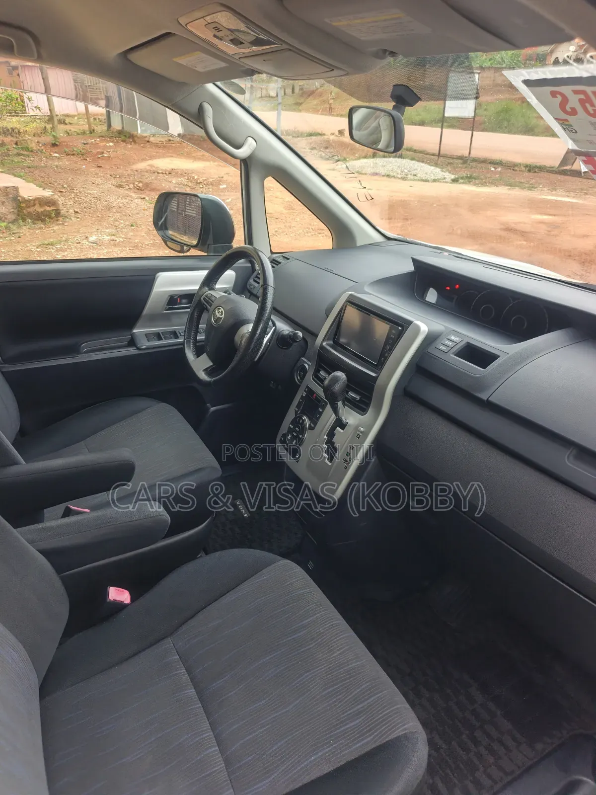 Toyota Voxy 2013 White