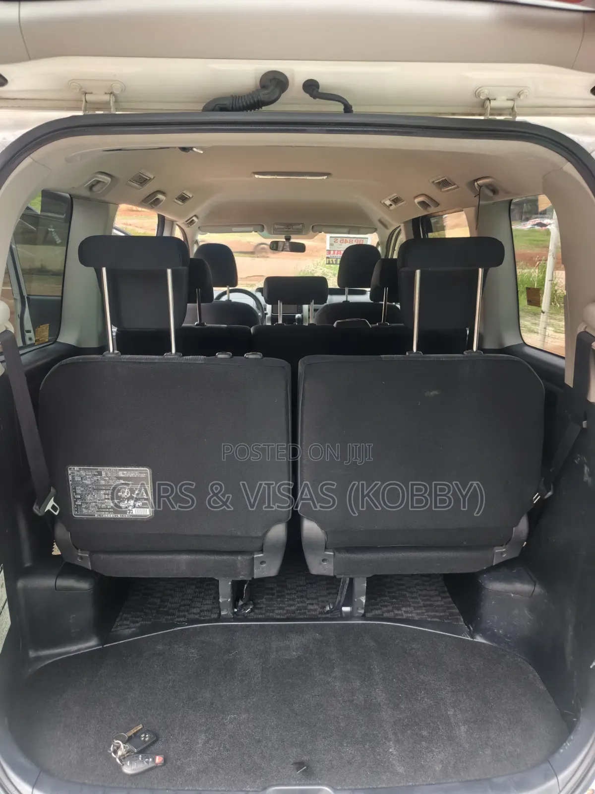 Toyota Voxy 2013 White