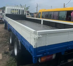 Hyundai  5 Ton Double Axles