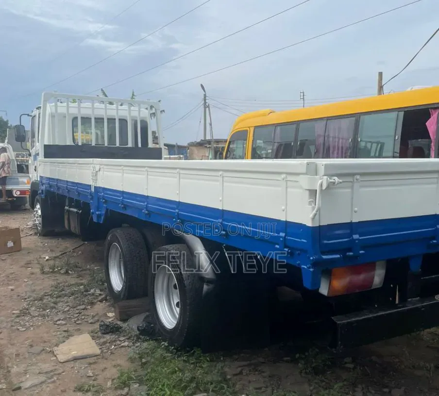 Hyundai  5 Ton Double Axles