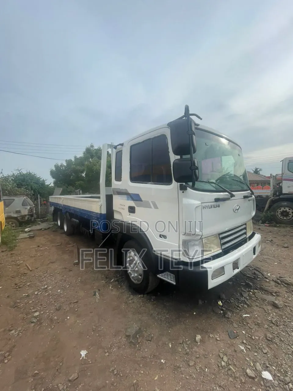 Hyundai  5 Ton Double Axles