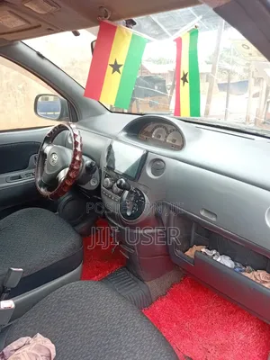 Toyota Sienta 2013 Blue
