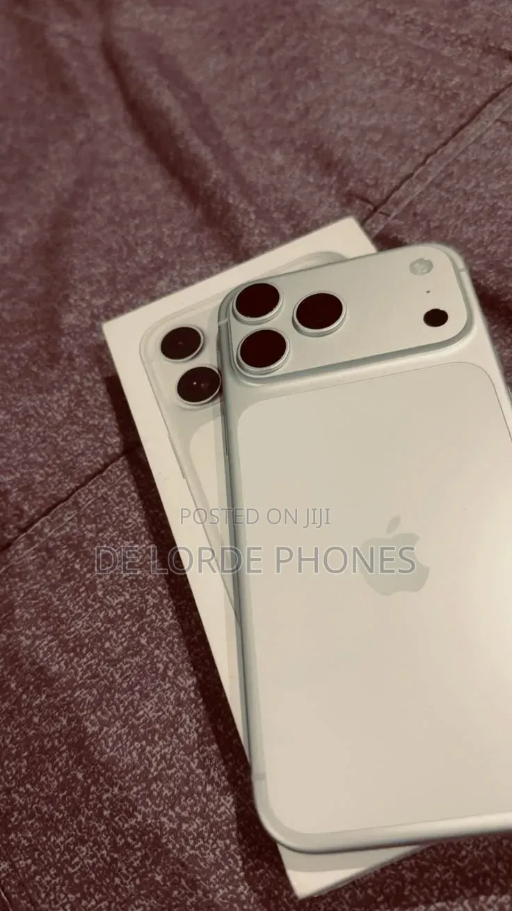 New Apple iPhone 17 Pro Max 256 GB Silver