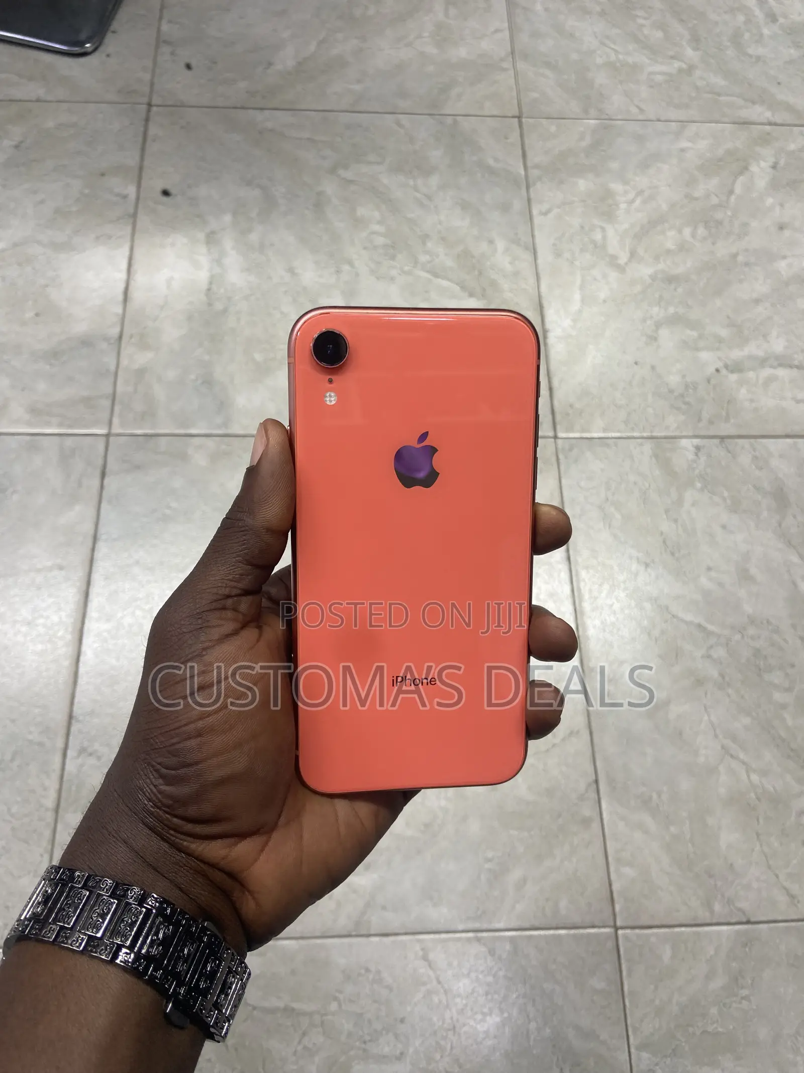Apple iPhone XR 64 GB Red