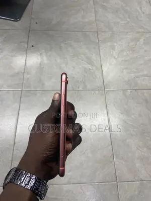 Apple iPhone XR 64 GB Red