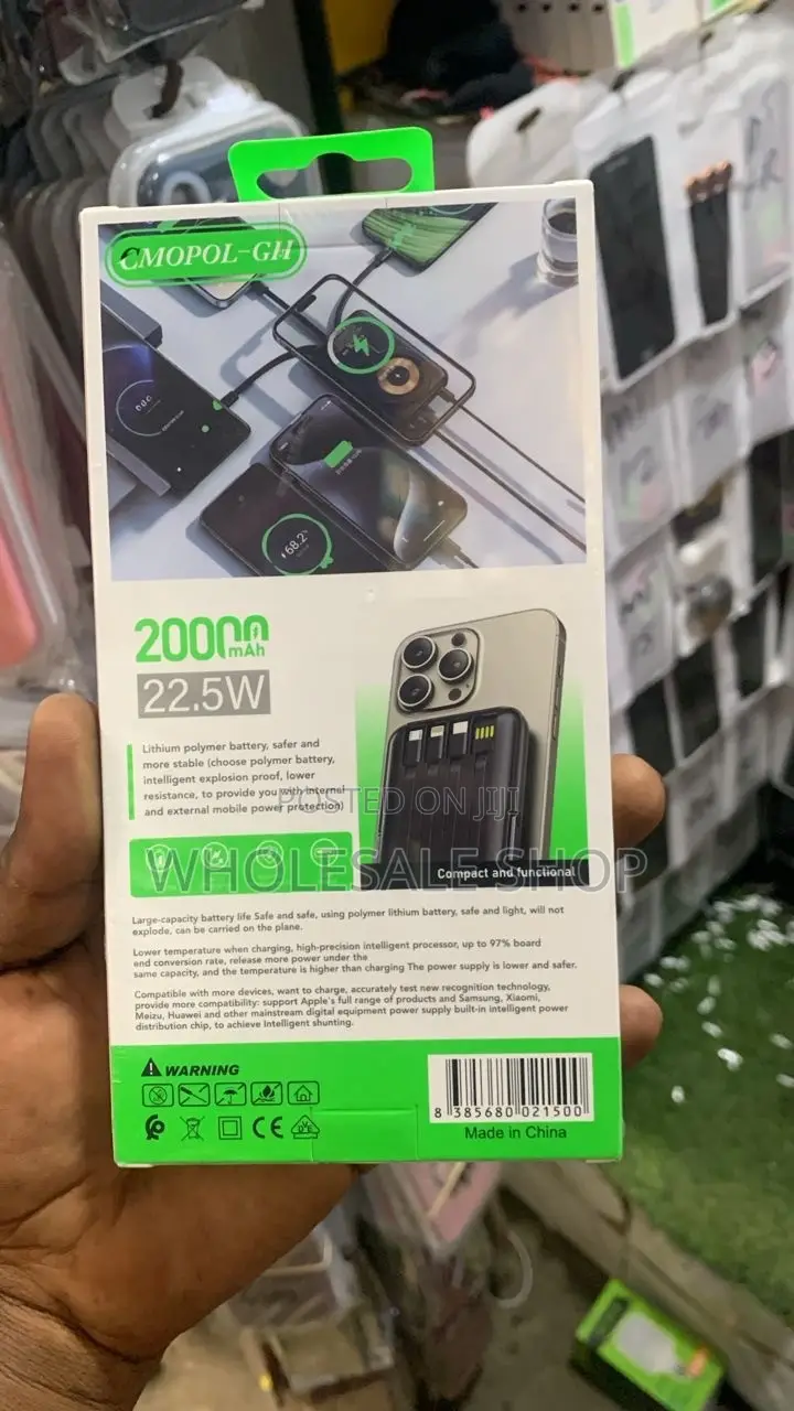C-Mopol WIRELESS Charging Power Bank With Four Cables