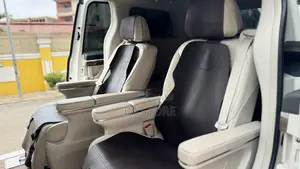 Car 2018 White
