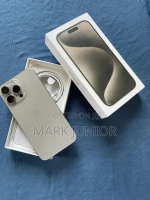 Apple iPhone 15 Pro Max 256 GB Silver