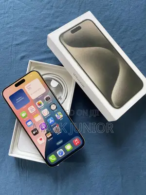 Apple iPhone 15 Pro Max 256 GB Silver