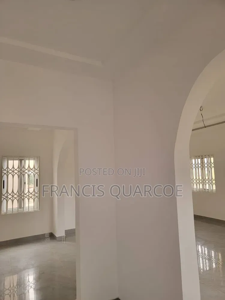 2bdrm Apartment in Ashongman Estates, Pillar 2 for rent
