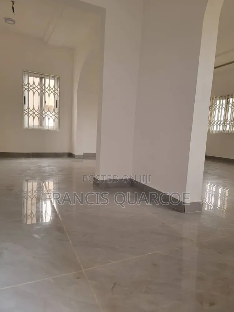2bdrm Apartment in Ashongman Estates, Pillar 2 for rent