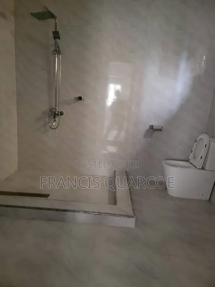 2bdrm Apartment in Ashongman Estates, Pillar 2 for rent