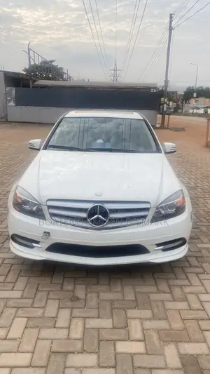 Mercedes-Benz C300 2008 White