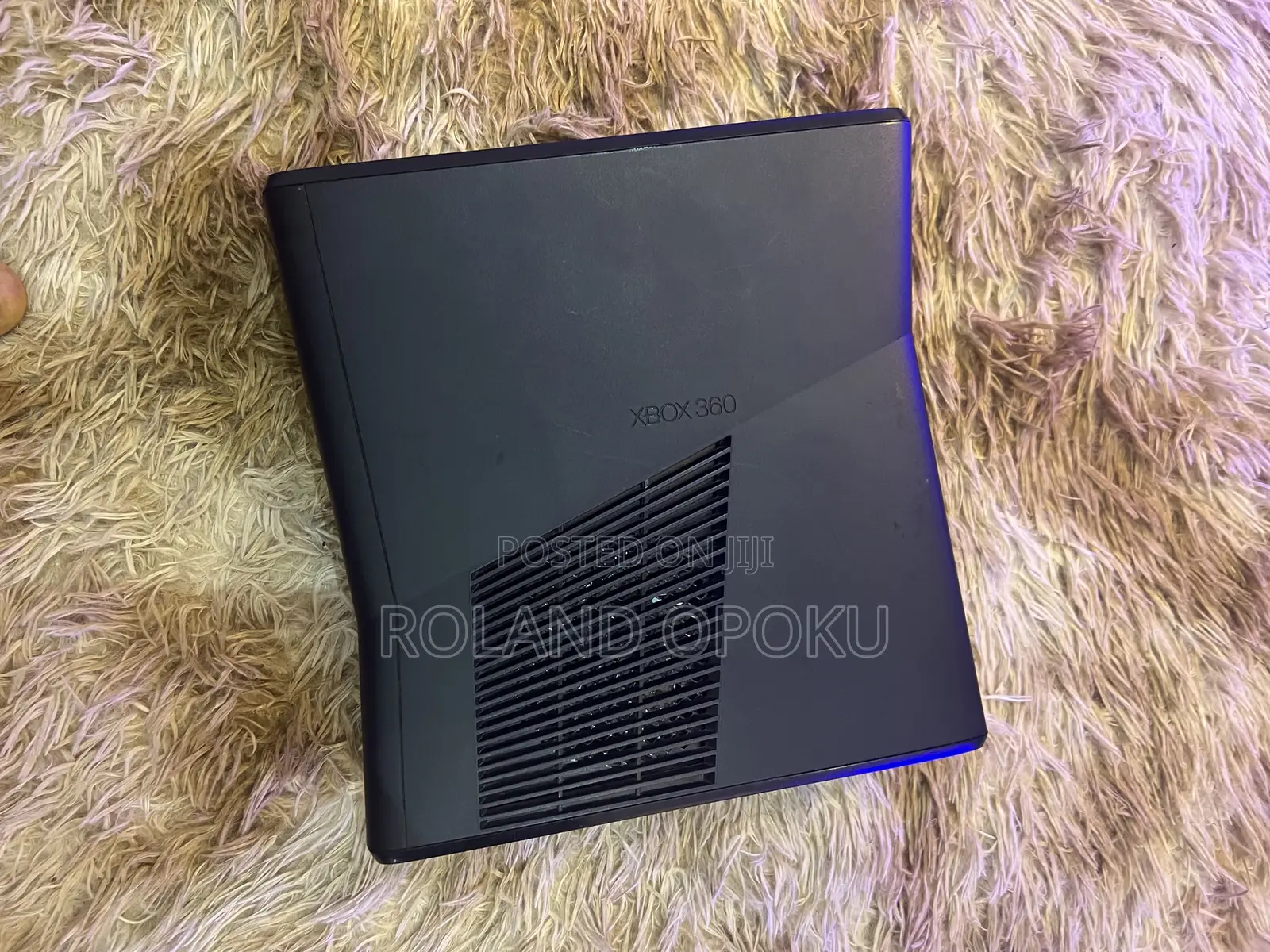 Good Condition and Comes With 19 Hard Games