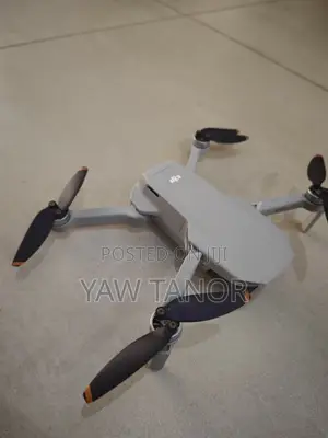 DJI Mini 4K (Fly More Combo)