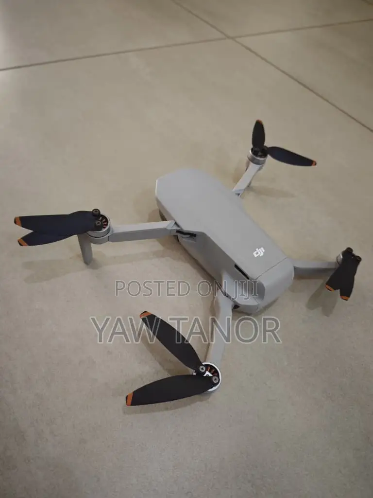 DJI Mini 4K (Fly More Combo)