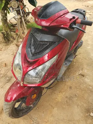 Motorcycle 2023 Red