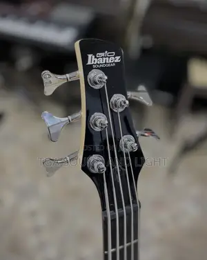Ibanez Gio GSR205 Black Bass Guitar