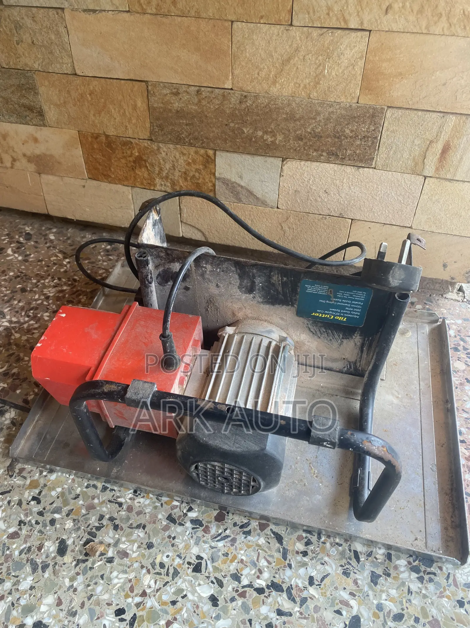 GMC Tile Cutter WDC650 Adjustable to 45° Angular Cut  (Uk Used)