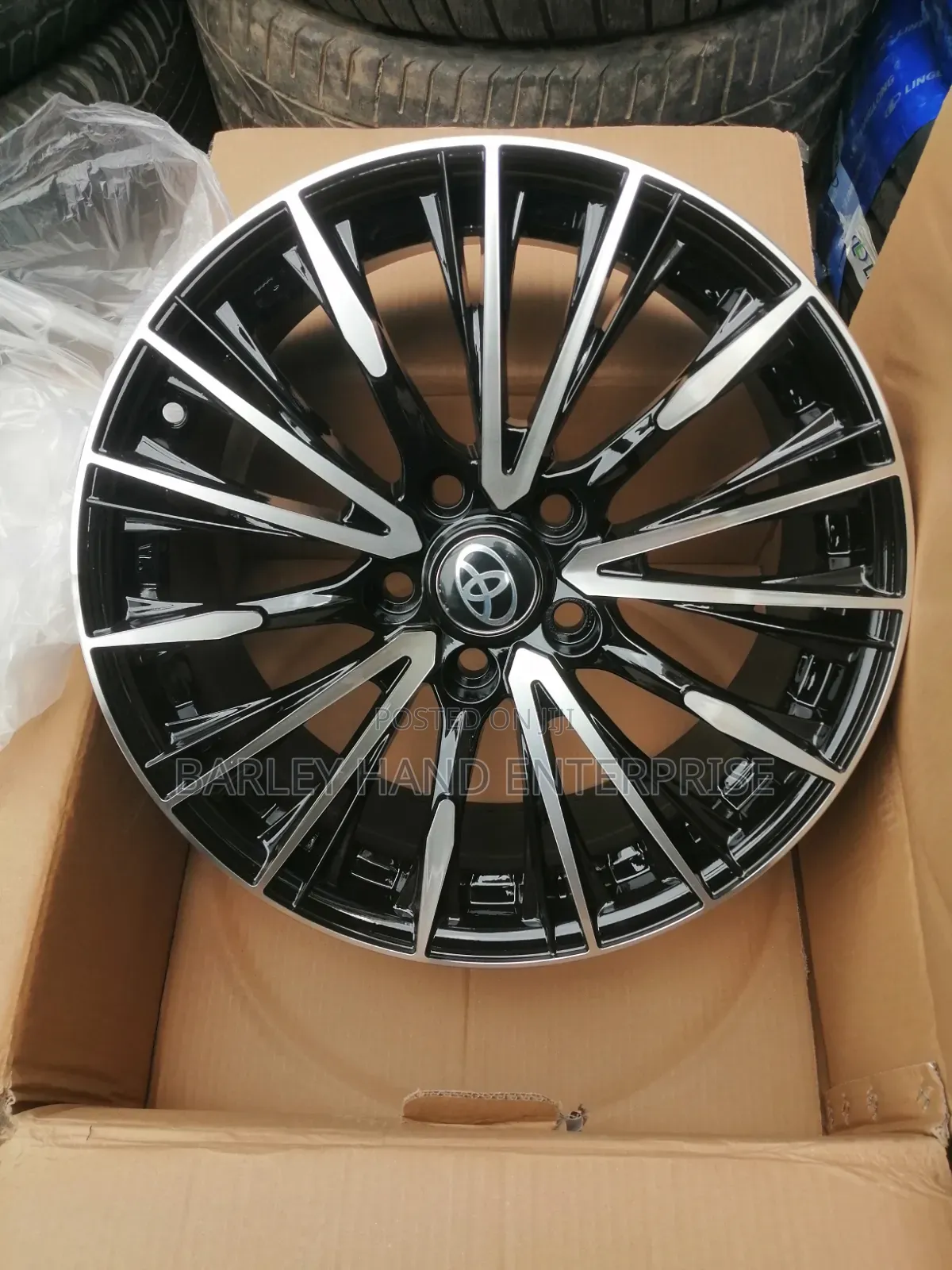 Brand New 17inch Alloy Rims for Toyota Highlander,Rav4,Camry,Siena Etc