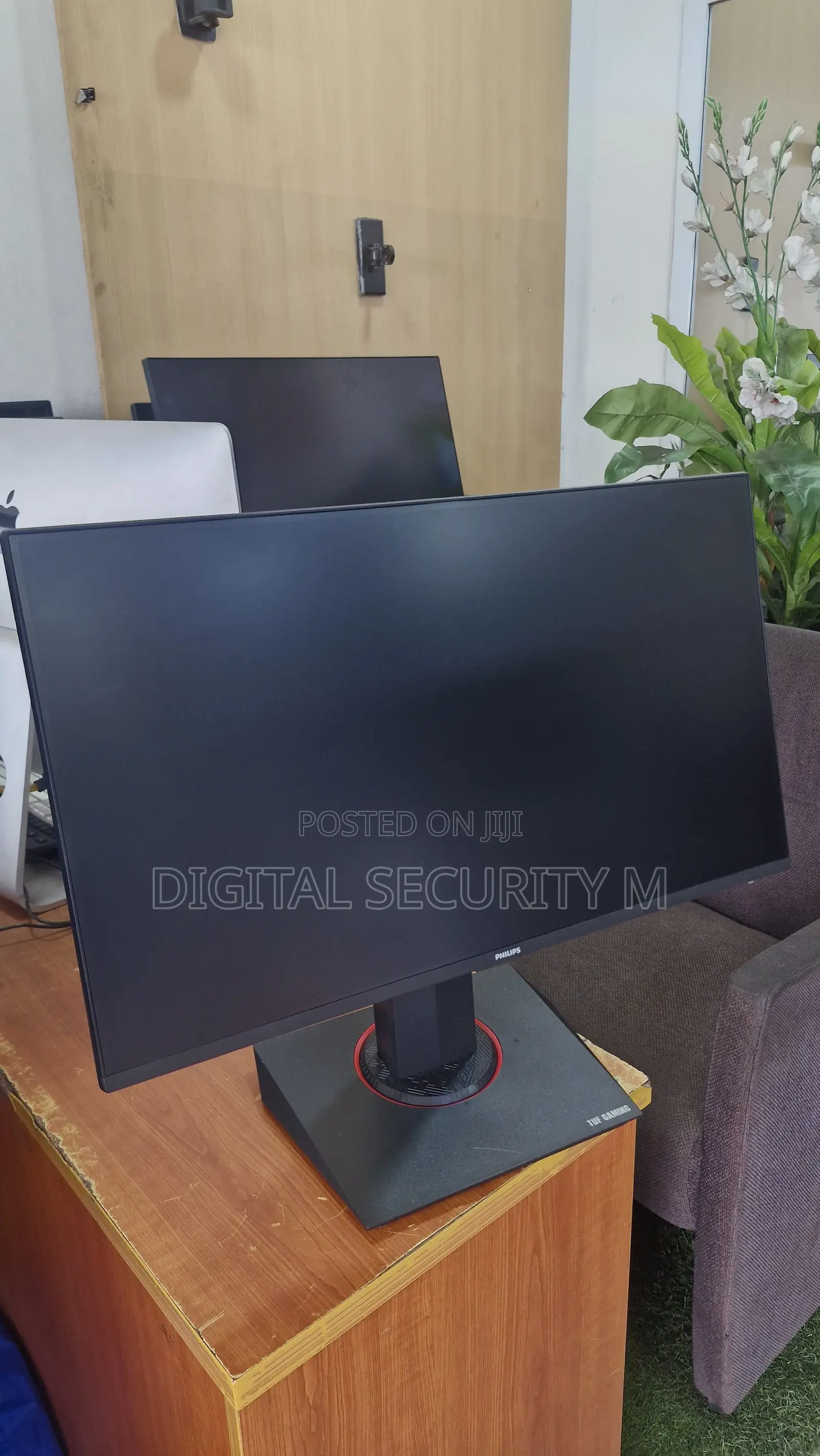 Philips 24" LED Monitor With Speaker
