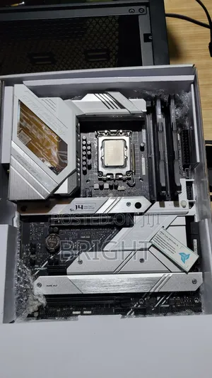 🔥 ASUS Rog Strix Z690-a Gaming Wifi D4 Motherboard