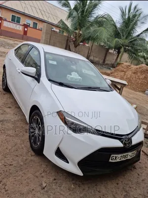 Toyota Corolla 2017 White