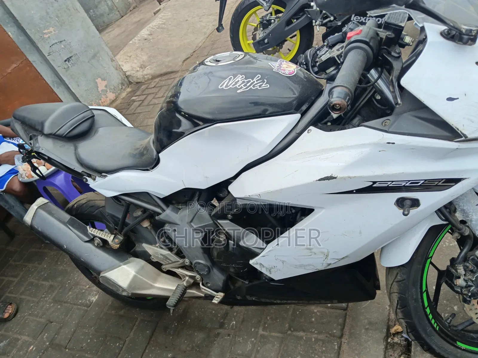 Kawasaki EX250 2019 White