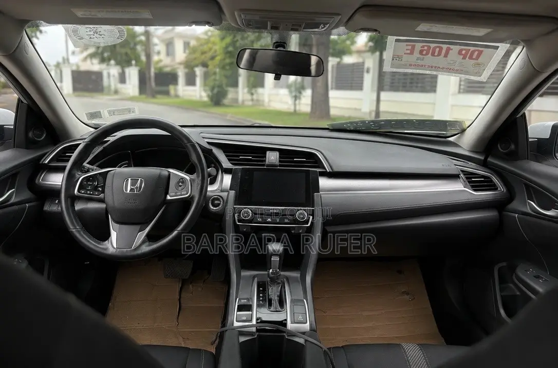 Honda Civic EX-T Sedan 2018 White