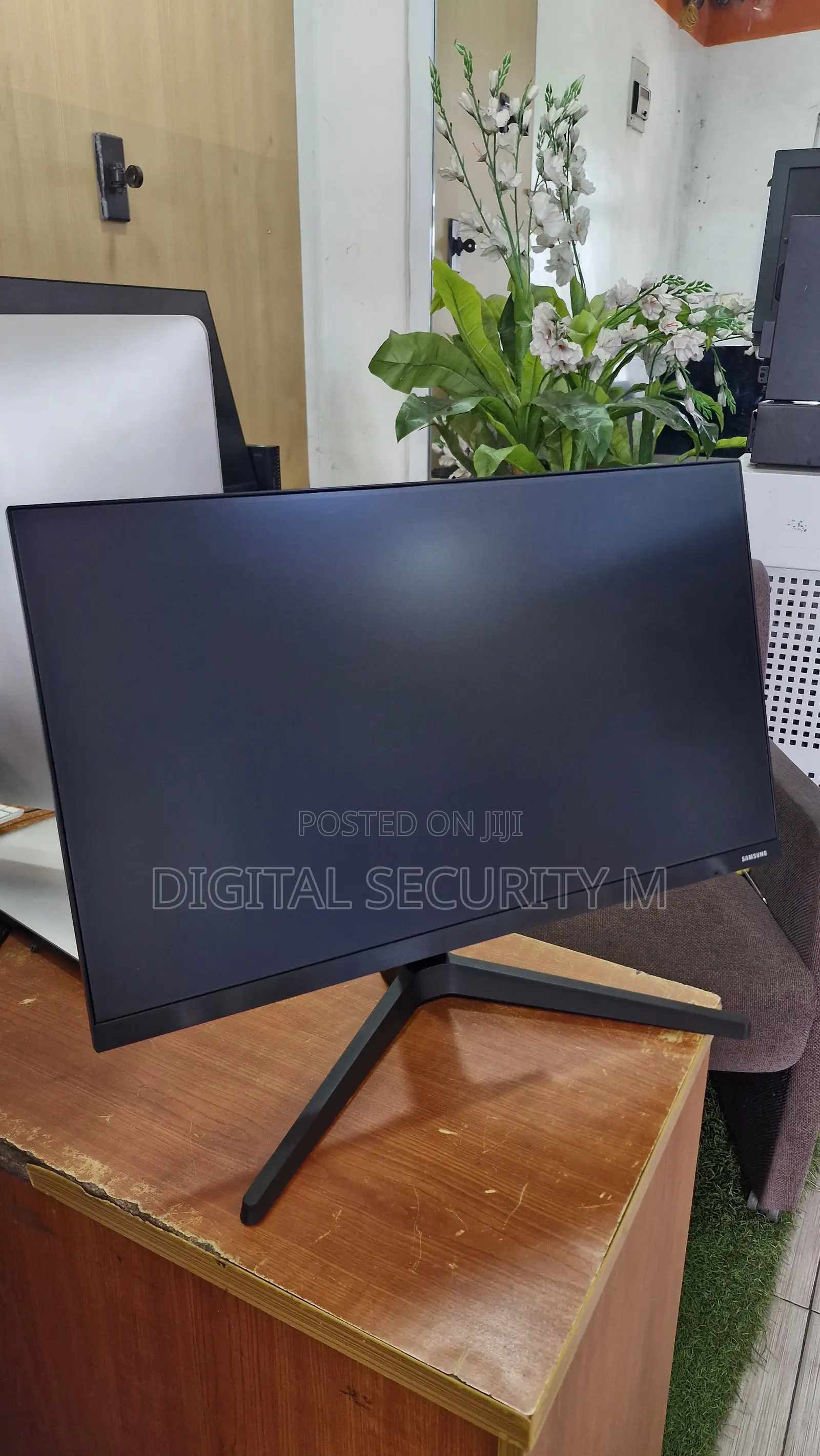 Samsung 24" F24T350FHR, Full HD, IPS Monitor