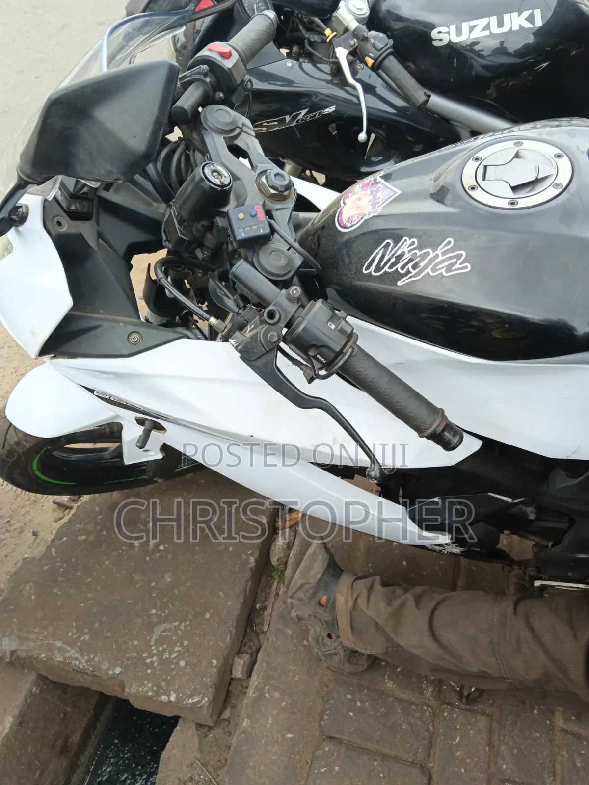 Kawasaki EX250 2019 White