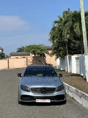 Mercedes-Benz C450 2017 Blue