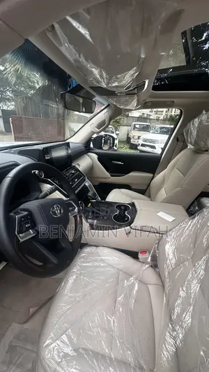 New Toyota Land Cruiser 2026 Black