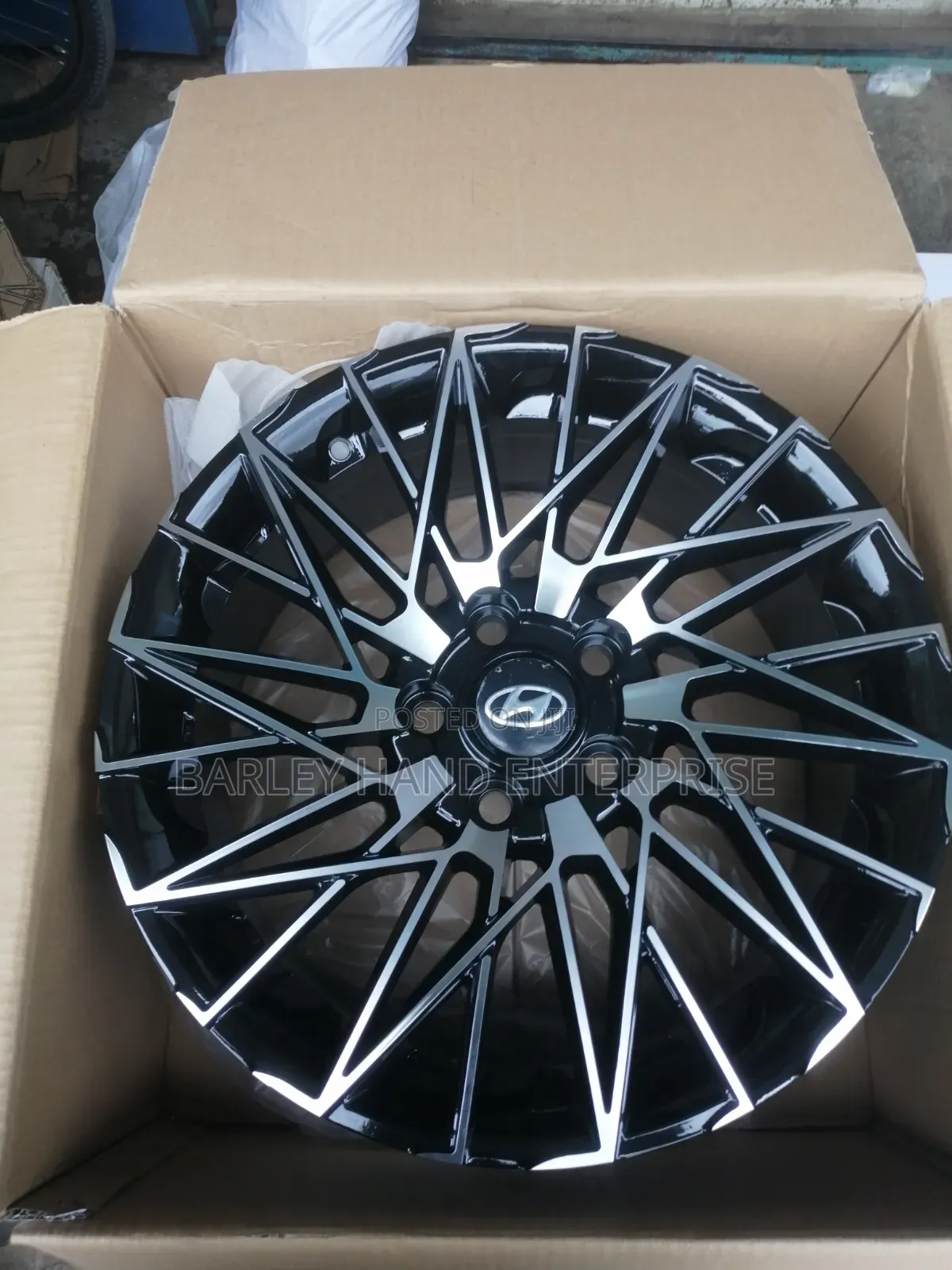 Brand New 17inch Alloy Rims for Hyundai Santafe,Tucson,Sonata,Elantra