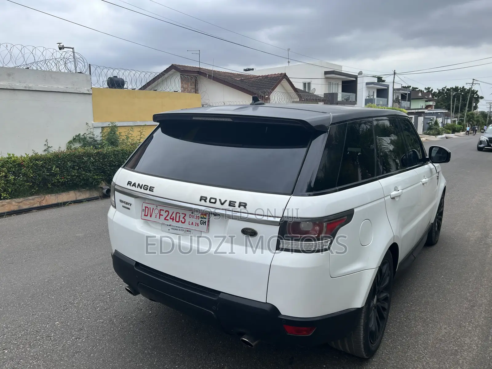 Land Rover Range Rover Sport SE 4x4 (3.0L 6cyl 8A) 2016 White