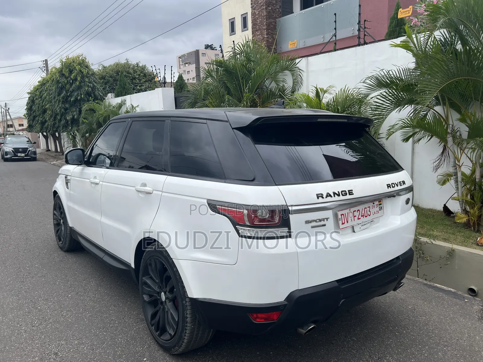 Land Rover Range Rover Sport SE 4x4 (3.0L 6cyl 8A) 2016 White