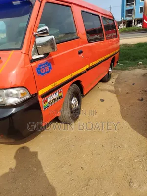Hyundai H-100 1998 Orange