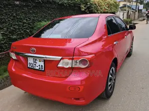 Toyota Corolla LE 4dr Sedan (1.8L 4cyl 4A) 2013 Red