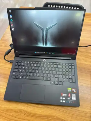 Laptop Lenovo 32GB AMD Ryzen 9 SSD 1T