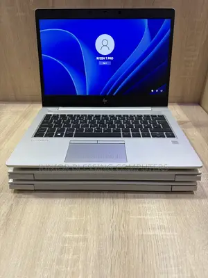 Laptop HP EliteBook 735 G5 8GB AMD Ryzen 7 SSD 256GB