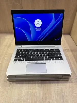 Laptop HP EliteBook 735 G5 8GB AMD Ryzen 7 SSD 256GB
